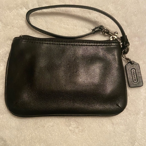 Coach leather wristlet - Picture 2 of 5